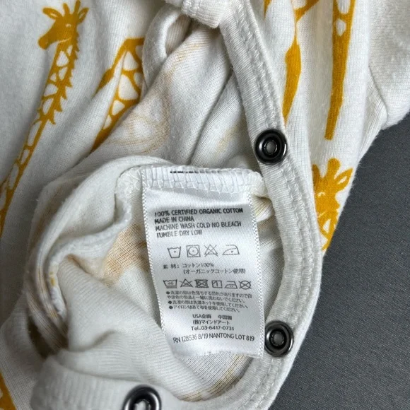 Milkbarn Gold Giraffes Organic Cotton Knit Snap Front Footie Size 3-6M - Picture 2 of 10